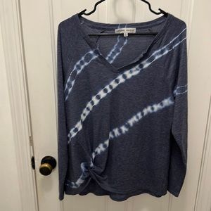 Absolutely Famous tye dye blue v-neck shirt. Size large.